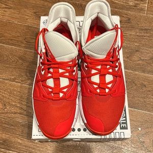 PG 3 TB red & white with new Nike box
